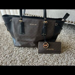 Michael Kors purse and wallet
